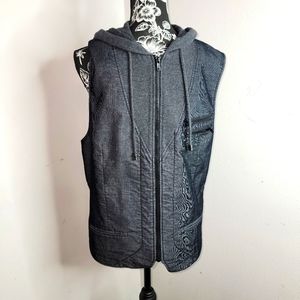 BAR III hooded vest for men sizeL